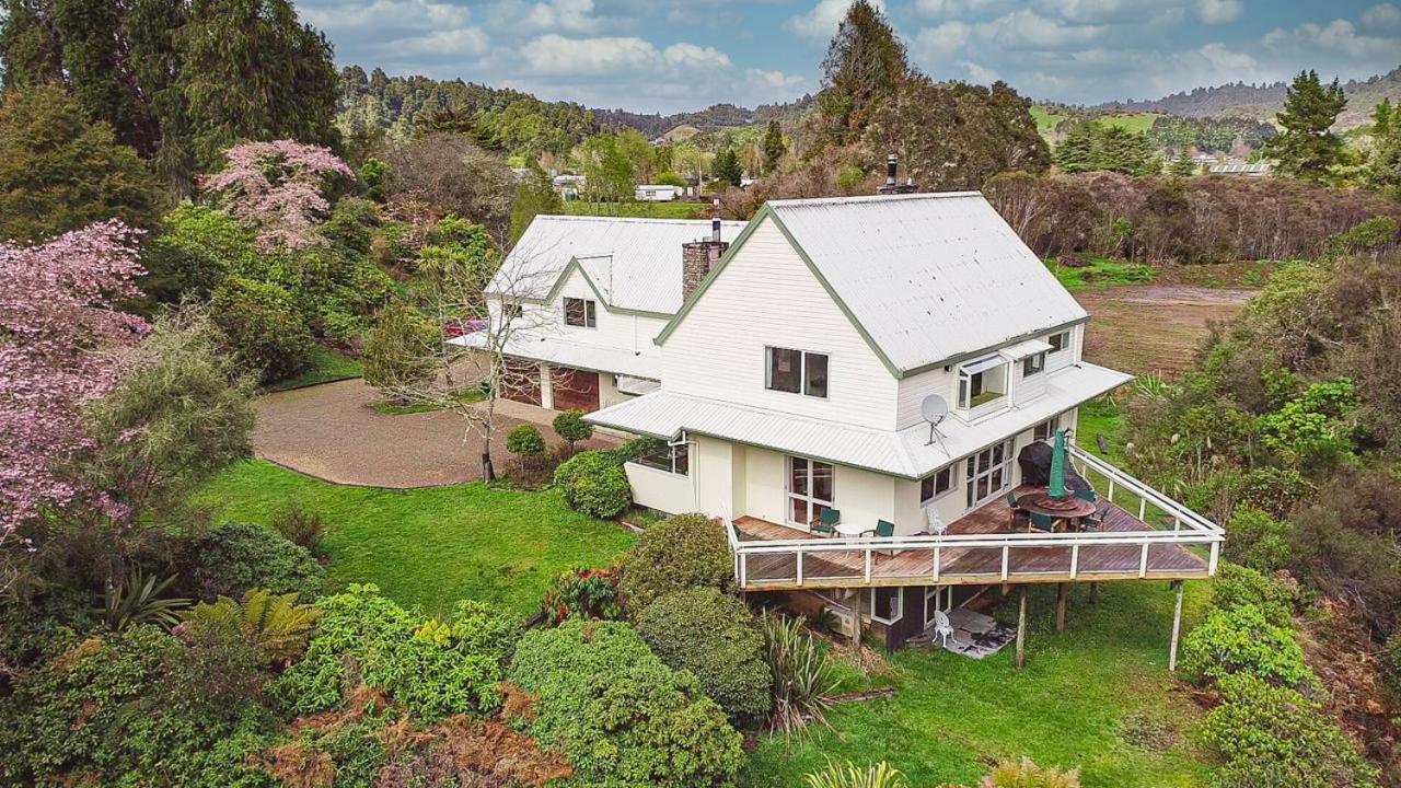 Апартаменты Spiral Gardens Country Park Retreat Raurimu Экстерьер фото
